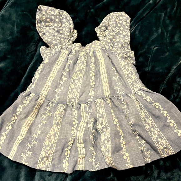 Zara Shirts & Tops Zara Flowy Top 92m Poshmark